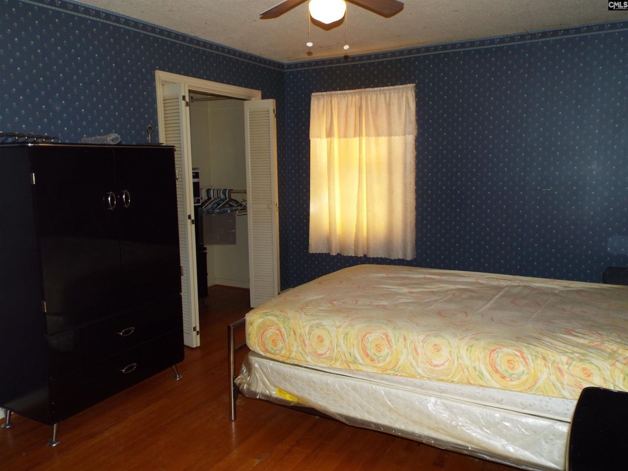 586 Beverly Hills Road Street Photo 36