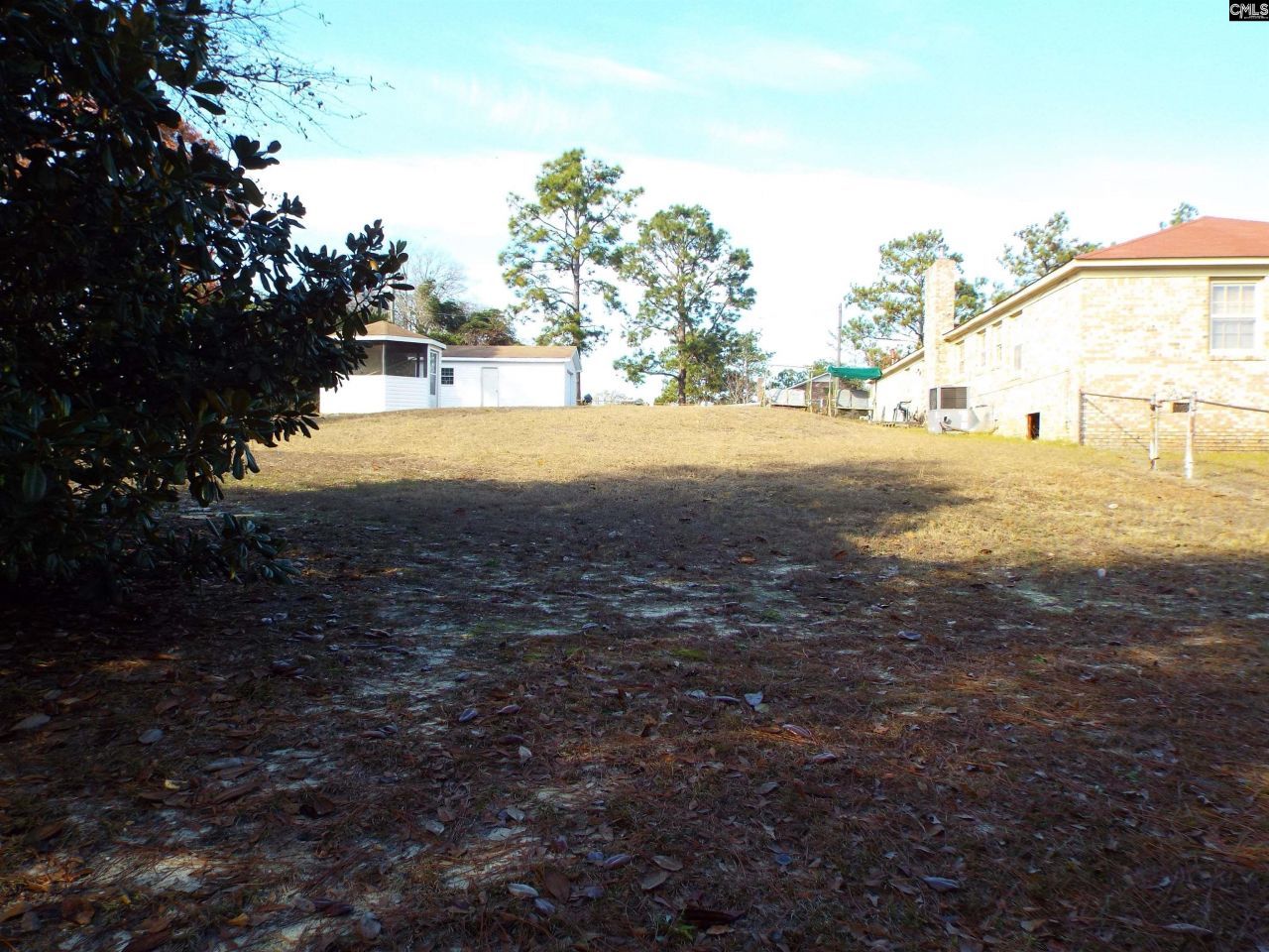 586 Beverly Hills Road Street Photo 6