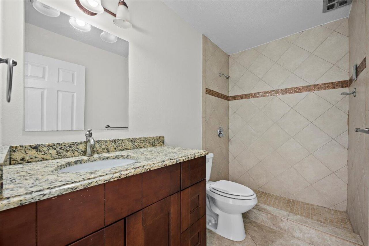 1414 S N Street, Lake Worth Beach, FL 33460 Photo