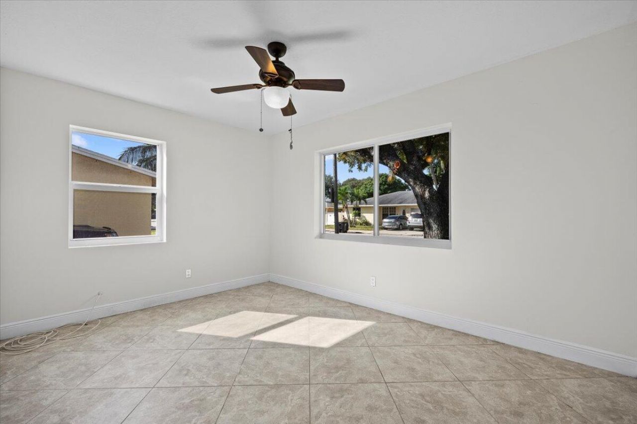 1414 S N Street, Lake Worth Beach, FL 33460 Photo