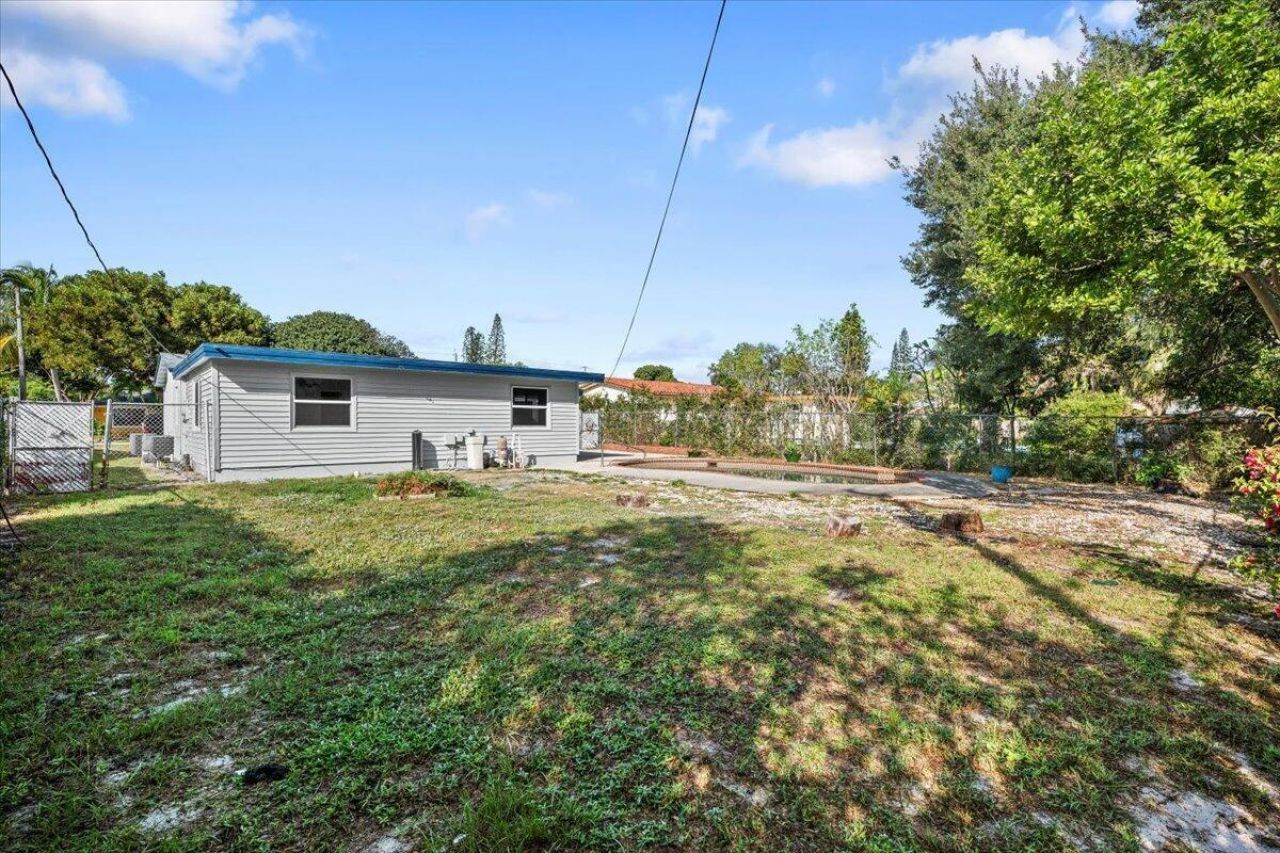 1414 S N Street, Lake Worth Beach, FL 33460 Photo