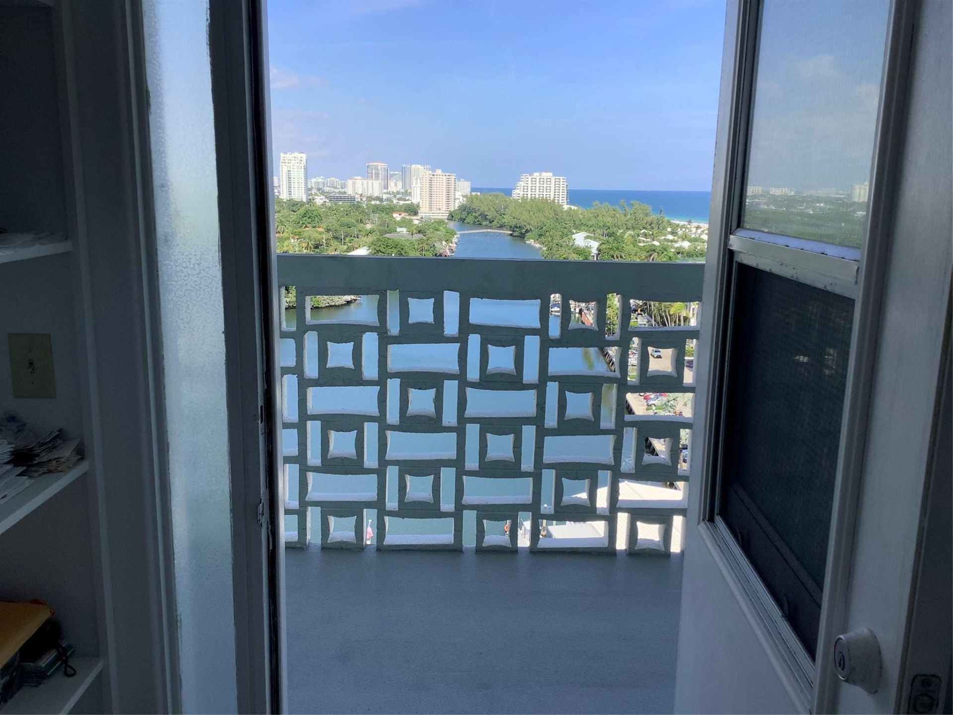 1900 S Ocean Drive, Unit 1503, Fort Lauderdale, FL 33316 Photo