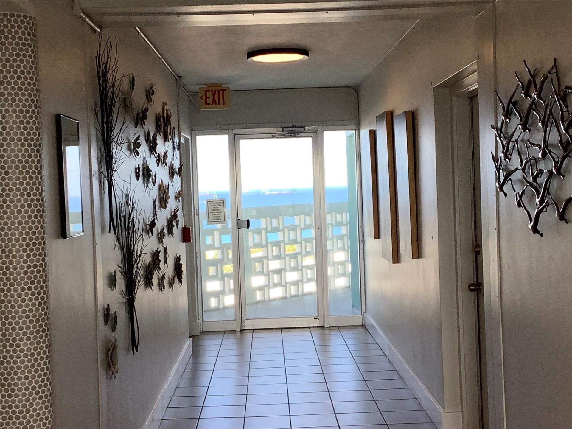1900 S Ocean Drive, Unit 1503, Fort Lauderdale, FL 33316 Photo