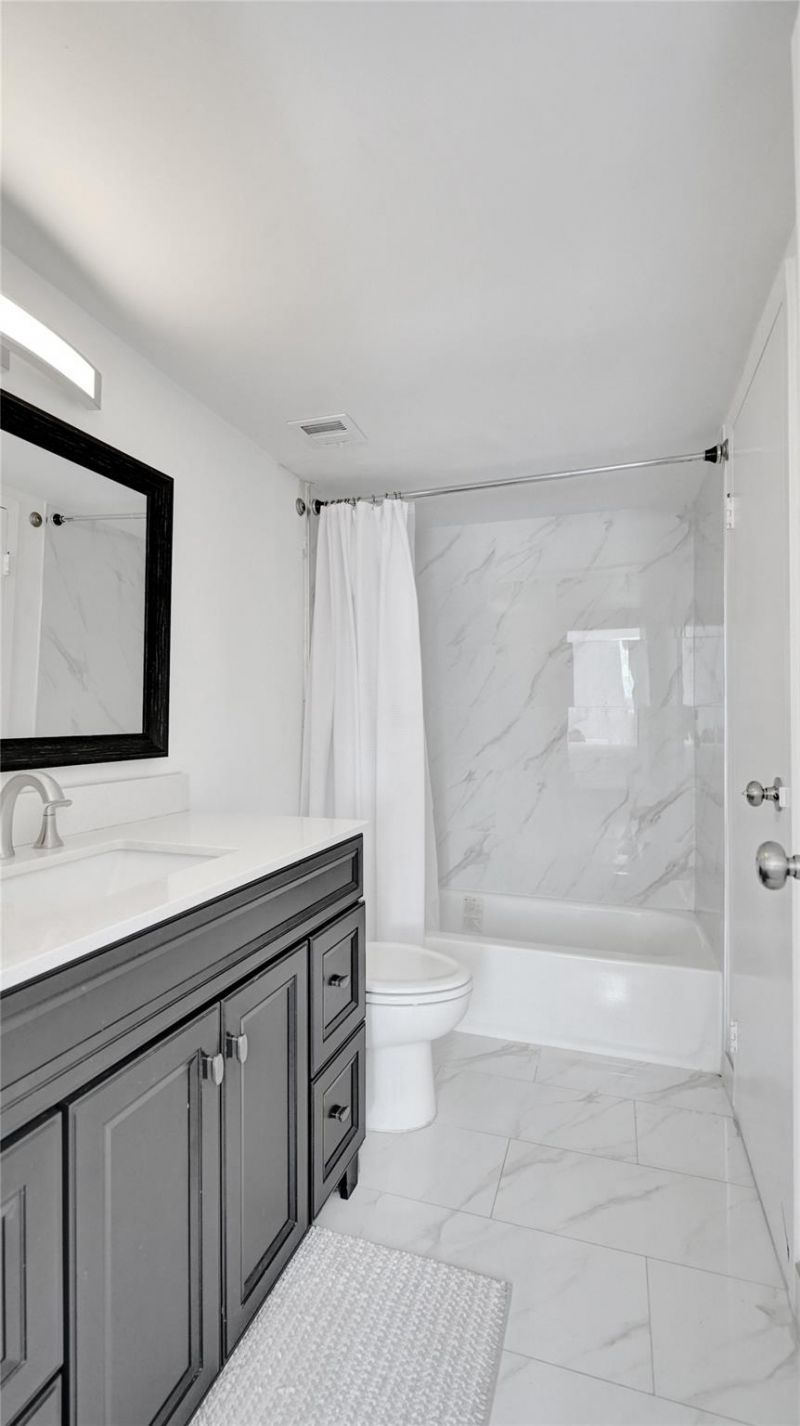 13499 Biscayne Boulevard, Unit 610, North Miami, FL 33181 Photo