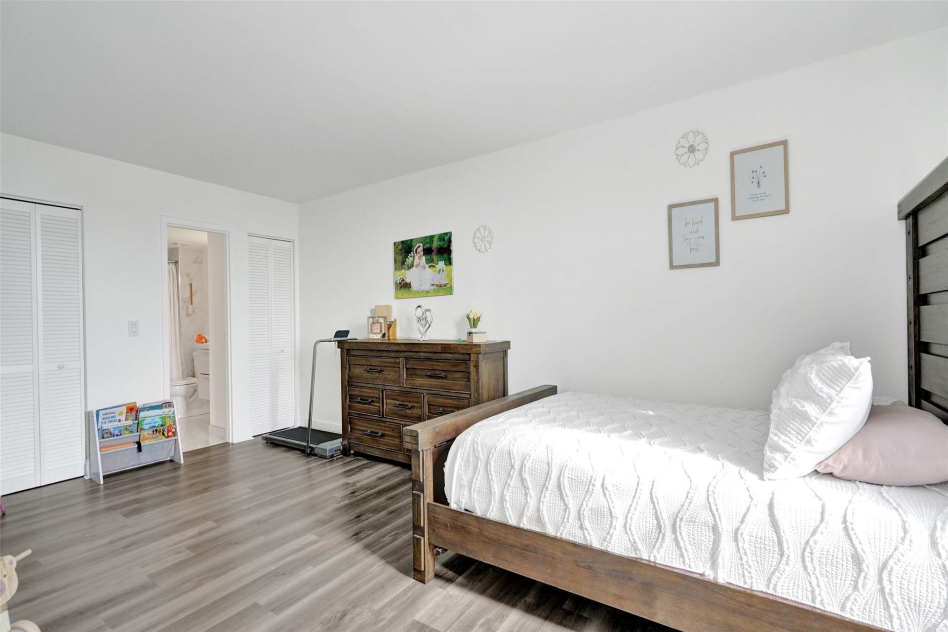 13499 Biscayne Boulevard, Unit 610, North Miami, FL 33181 Photo