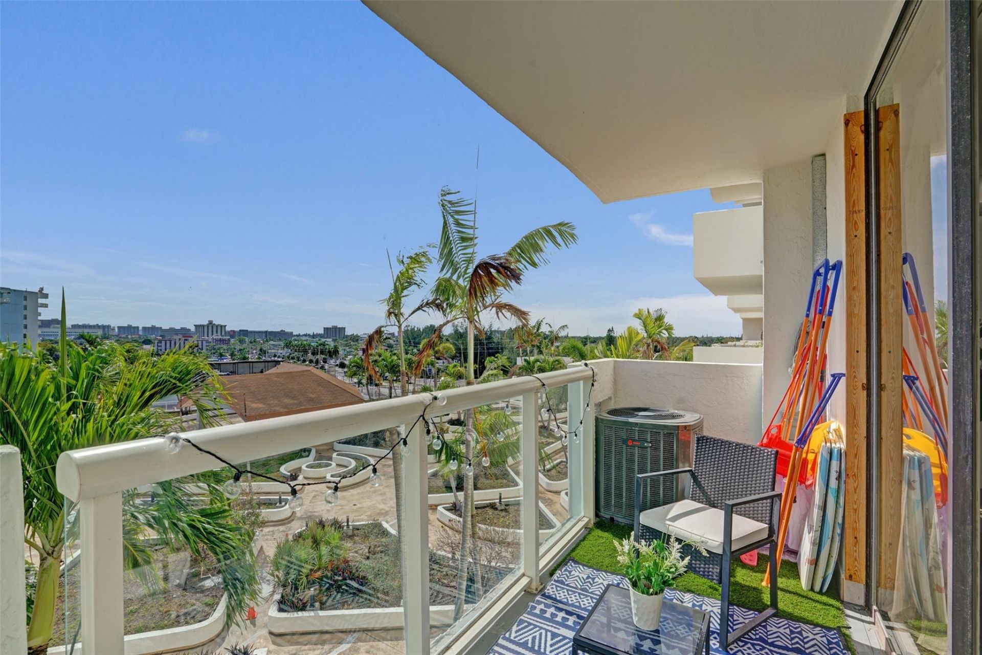 13499 Biscayne Boulevard, Unit 610, North Miami, FL 33181 Photo