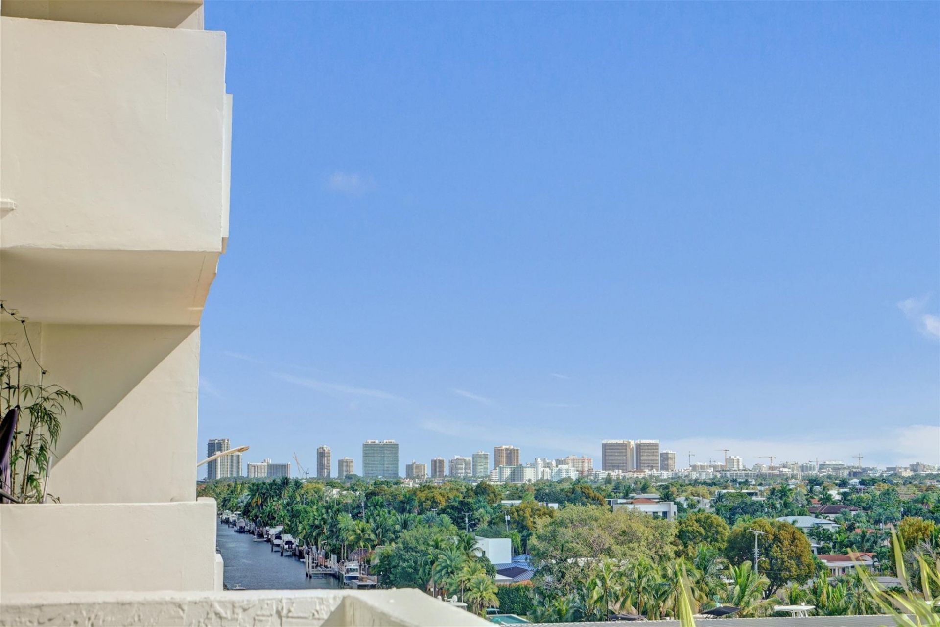 13499 Biscayne Boulevard, Unit 610, North Miami, FL 33181 Photo