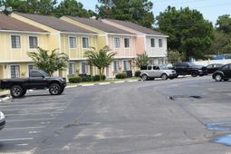 1208 Pinegrove Dr. photo 4