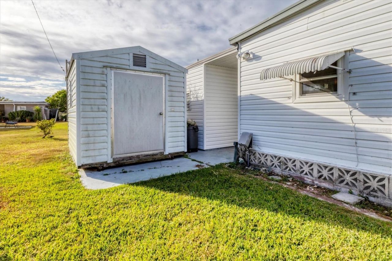 1210 44th Avenue Drive E, Ellenton, FL 34222 Photo