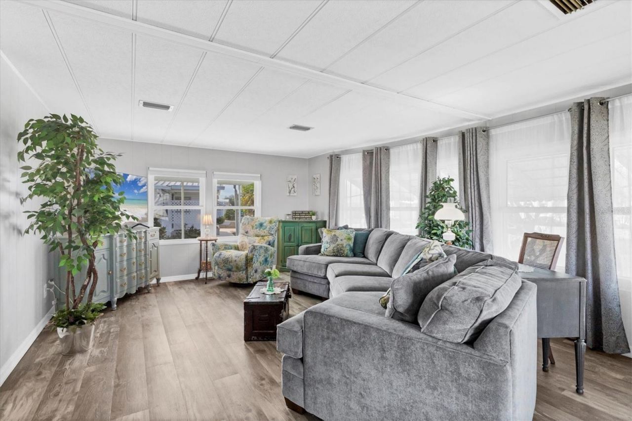 1210 44th Avenue Drive E, Ellenton, FL 34222 Photo