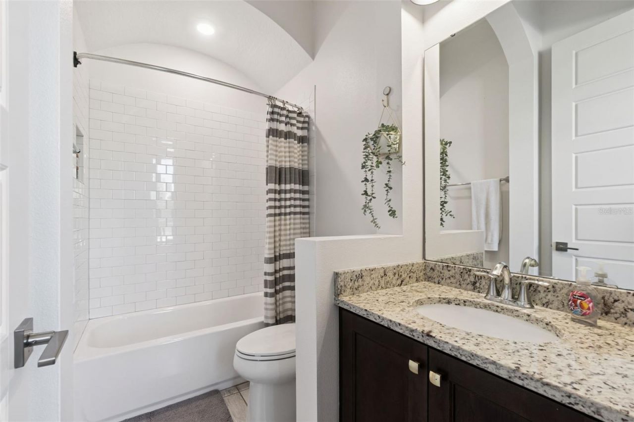 25861 Crossings Bluff Lane, Sorrento, FL 32776 Photo