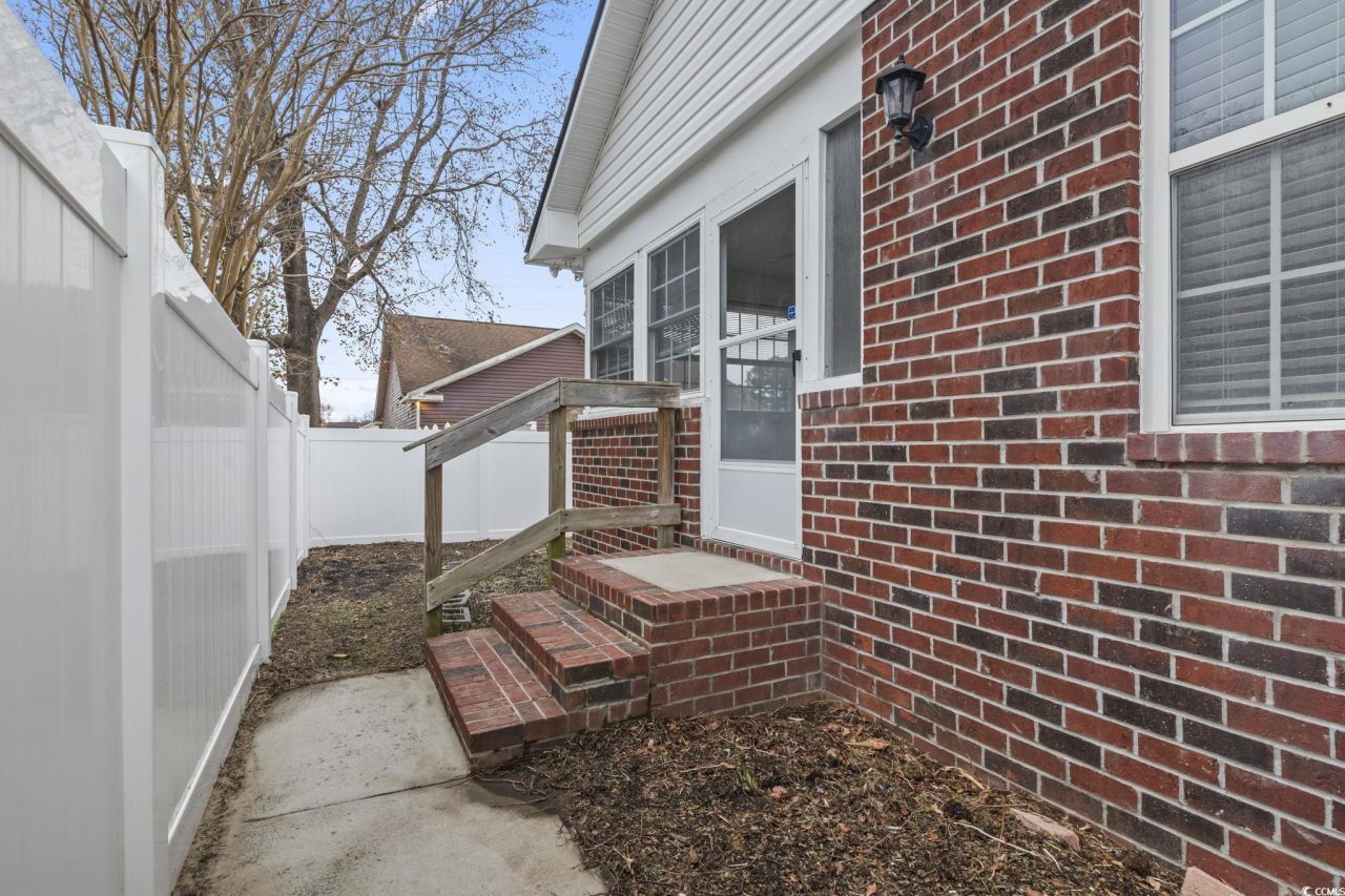 4212 Ravenwood Dr. Photo 30