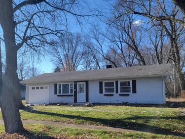 1348 S Illinois Street, Hobart, IN 46342