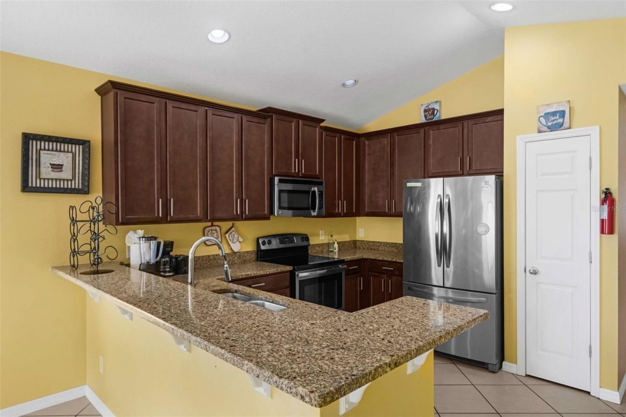 540 Vitoria Road, Davenport, FL 33837 Photo