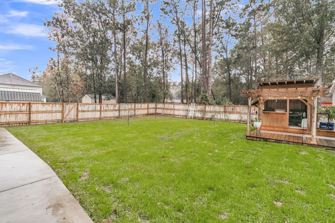 2861 Hagerman Street Photo 10