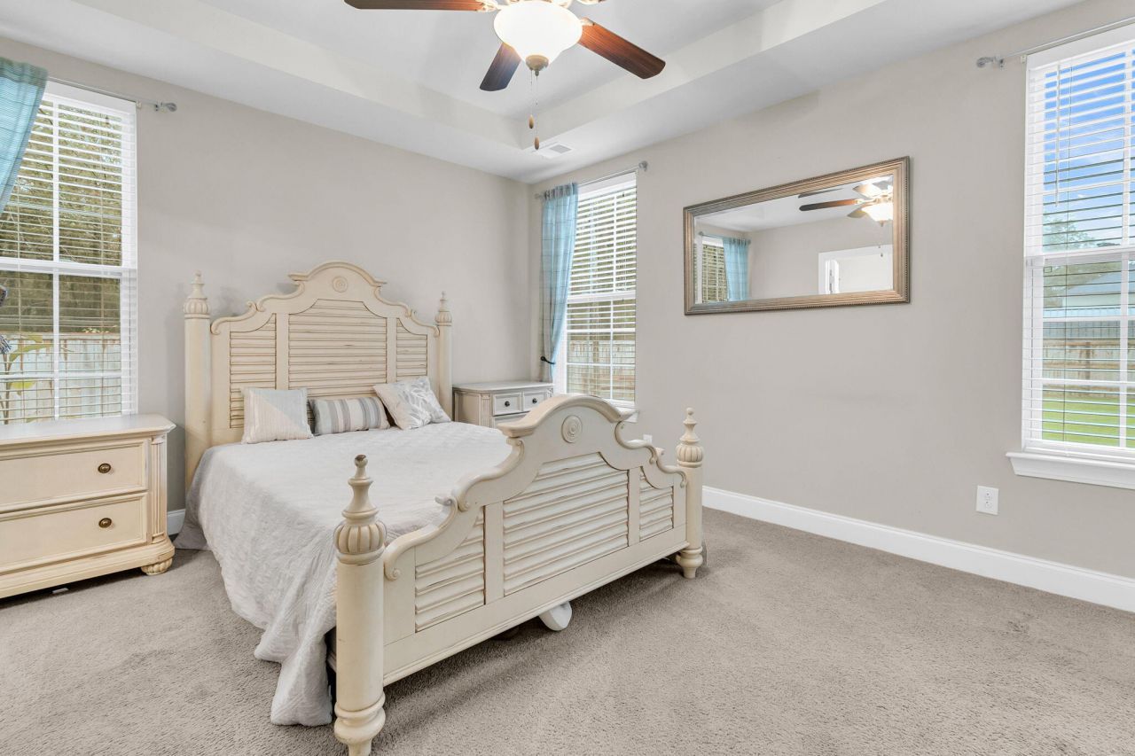 2861 Hagerman Street Photo 13