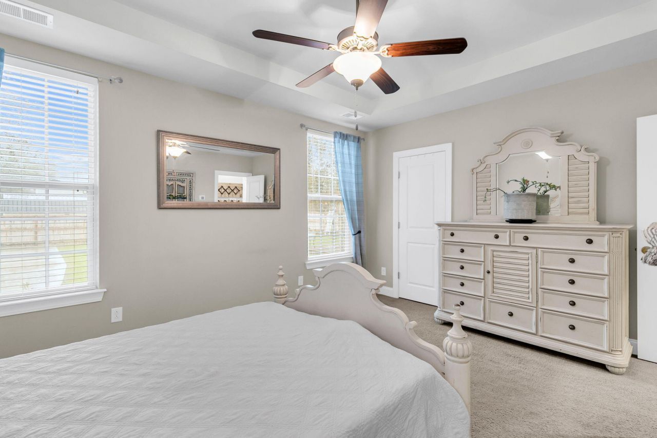 2861 Hagerman Street Photo 14