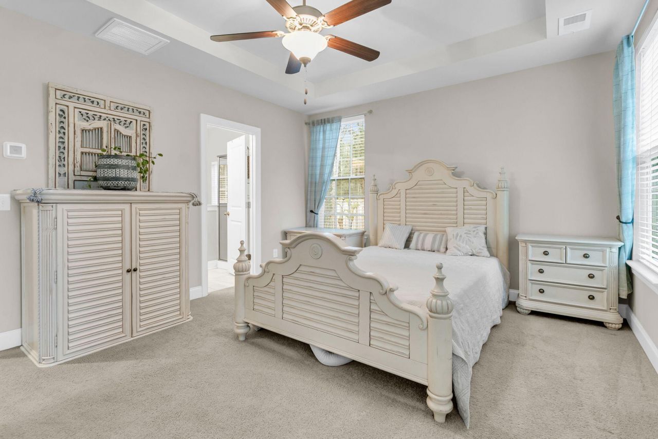 2861 Hagerman Street Photo 15