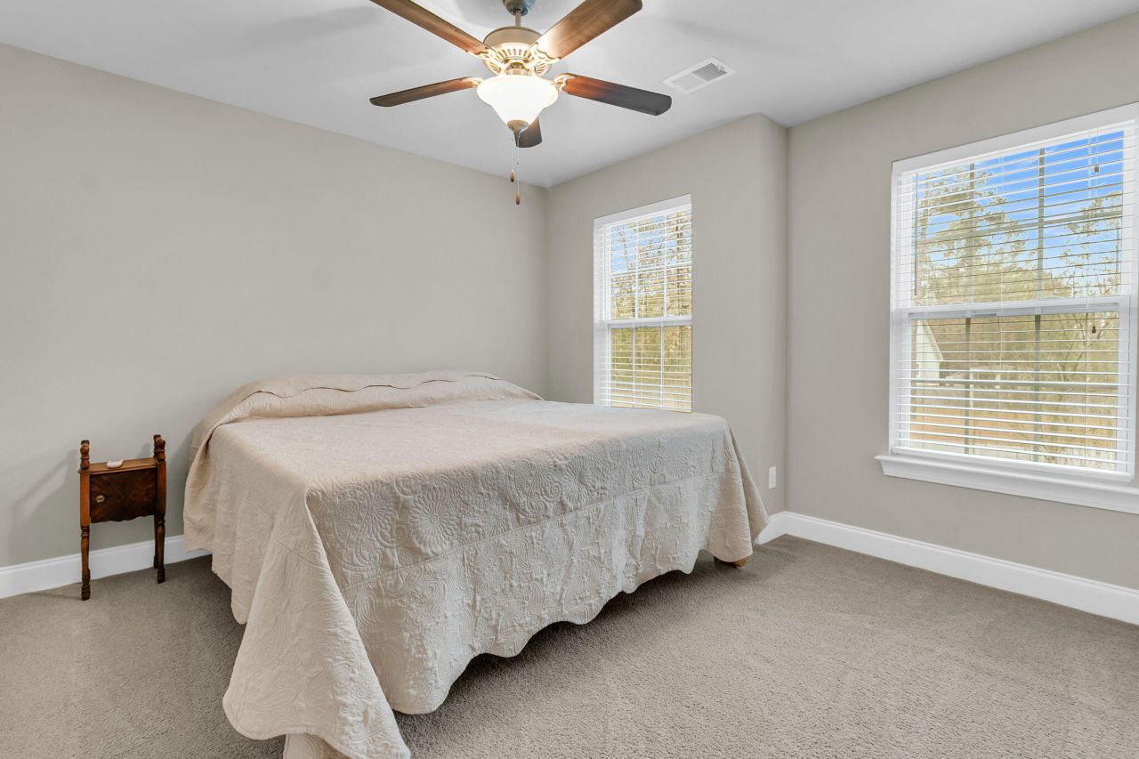 2861 Hagerman Street Photo 22