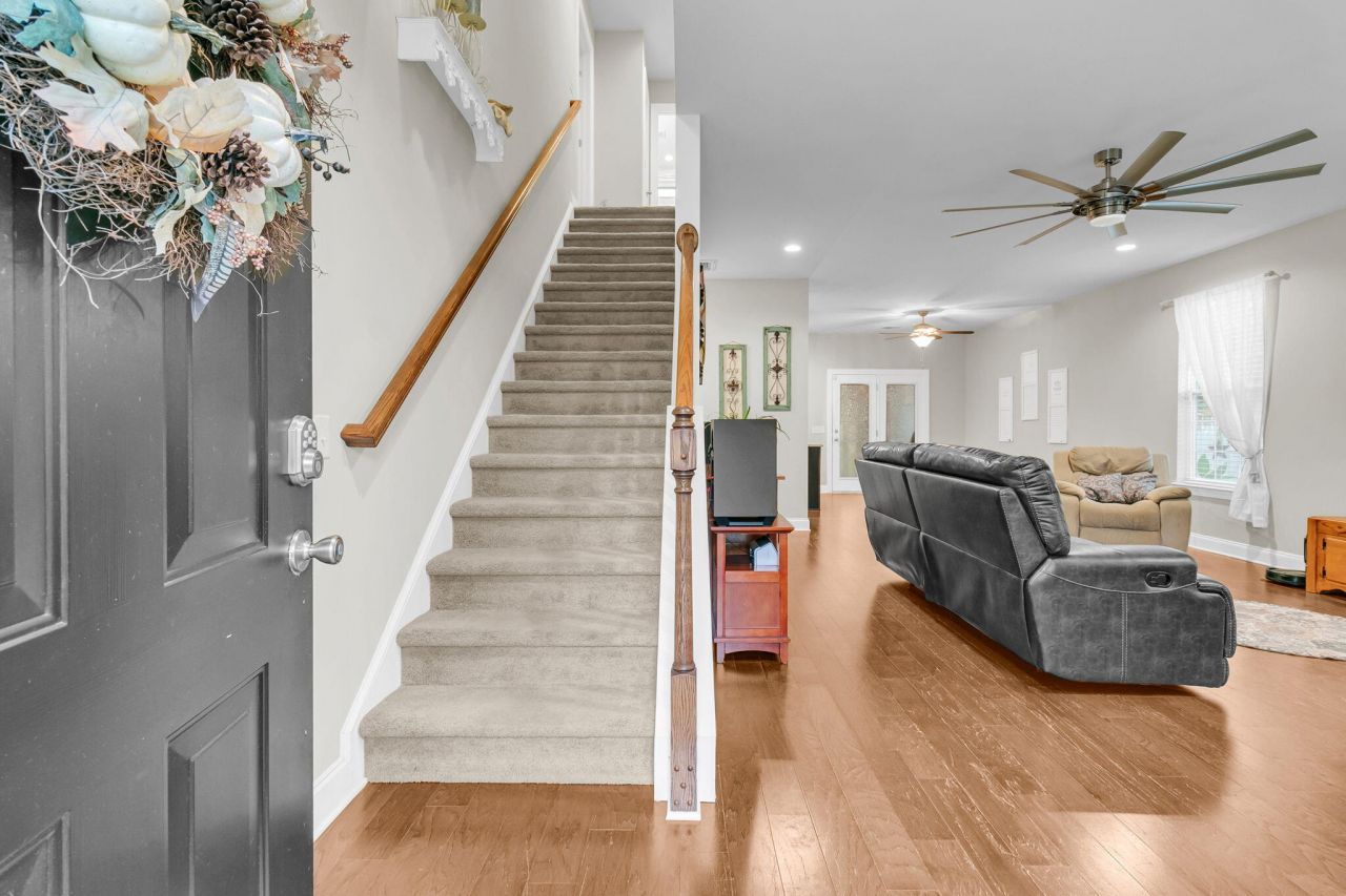 2861 Hagerman Street Photo 28