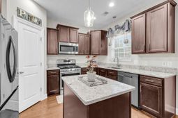 2861 Hagerman Street photo 4