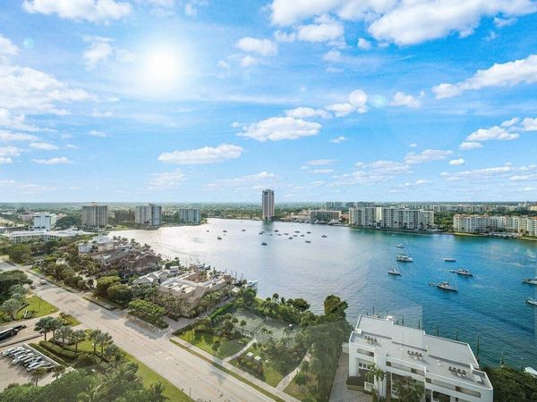 550 S S Ocean Boulevard, Unit 2207, Boca Raton, FL 33432