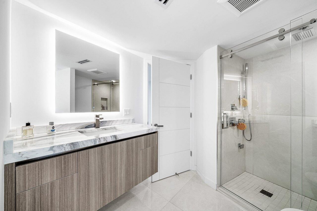 550 S S Ocean Boulevard, Unit 2207, Boca Raton, FL 33432 Photo