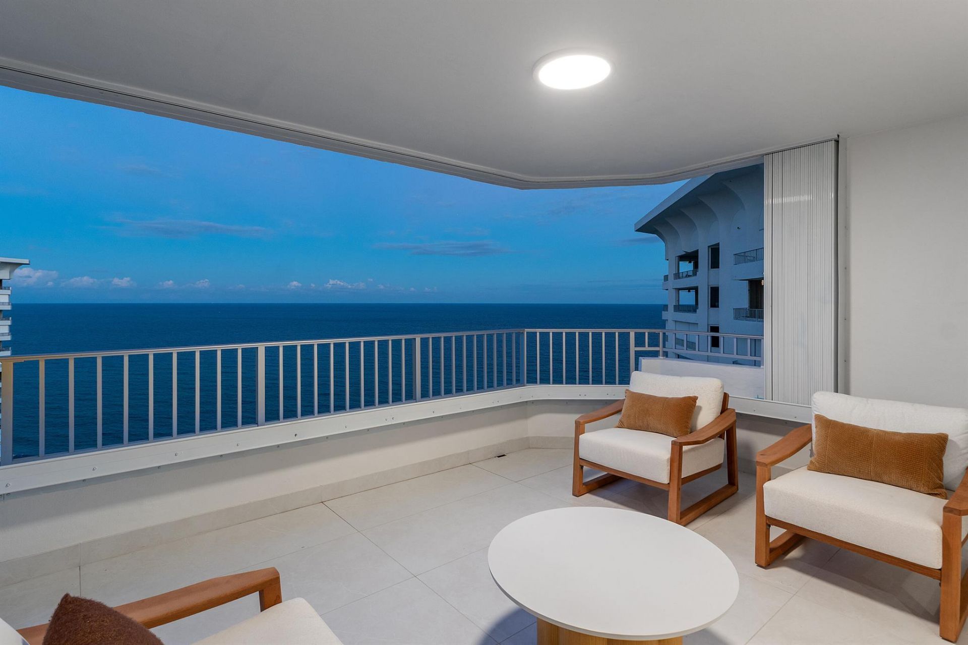 550 S S Ocean Boulevard, Unit 2207, Boca Raton, FL 33432 Photo