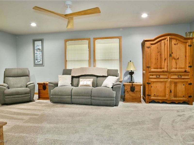 695 Carson Salt Springs Road, Warren, OH 44481 Photo 14