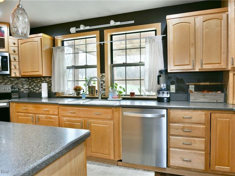 695 Carson Salt Springs Road, Warren, OH 44481 Photo 18