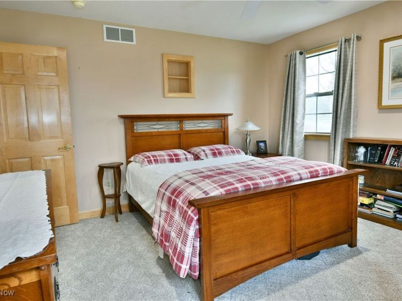 695 Carson Salt Springs Road, Warren, OH 44481 Photo 34