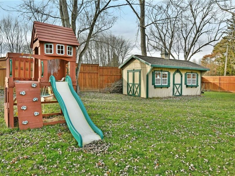 695 Carson Salt Springs Road, Warren, OH 44481 Photo 6