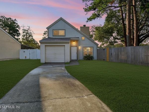 4910 NATURES HOLLOW Way N, Jacksonville, FL 32217