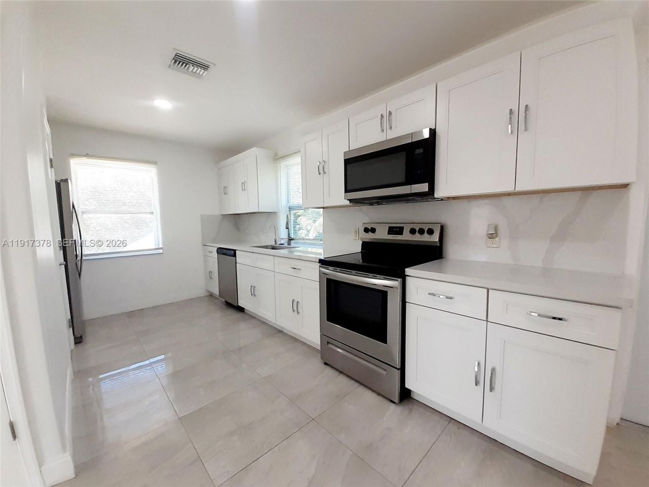 13755 SW 20th St, Unit REAR, Davie, FL 33325 Photo