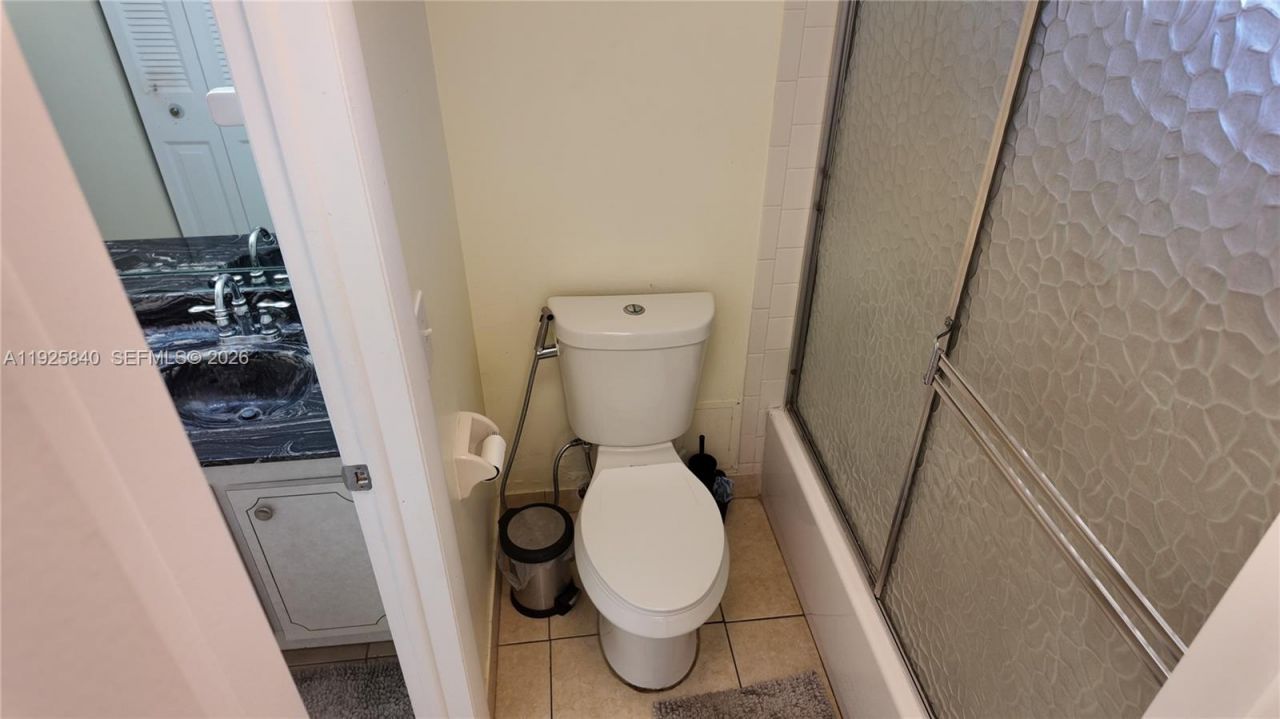 5961 NW 61st Ave, Unit 208, Tamarac, FL 33319 Photo