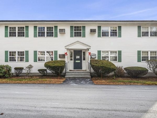 3 Wysocki Dr, Unit 6, Dudley, MA 01571