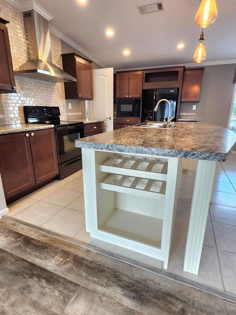 6505 Arizona Street, Bradenton, FL 34207 Photo