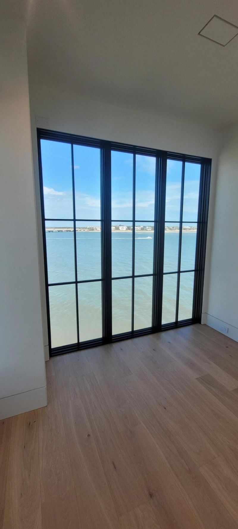 3209 Marshall Boulevard Photo 27