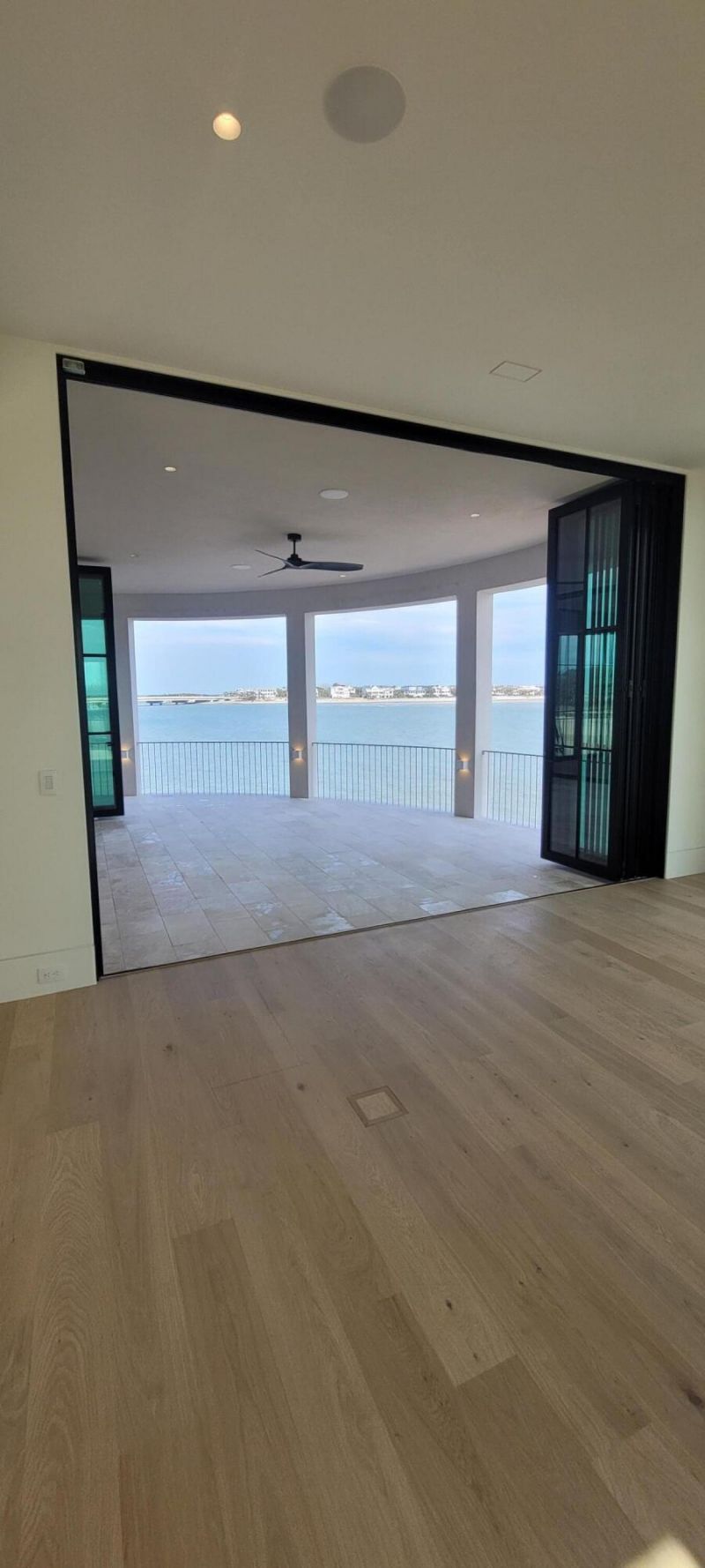 3209 Marshall Boulevard Photo 7