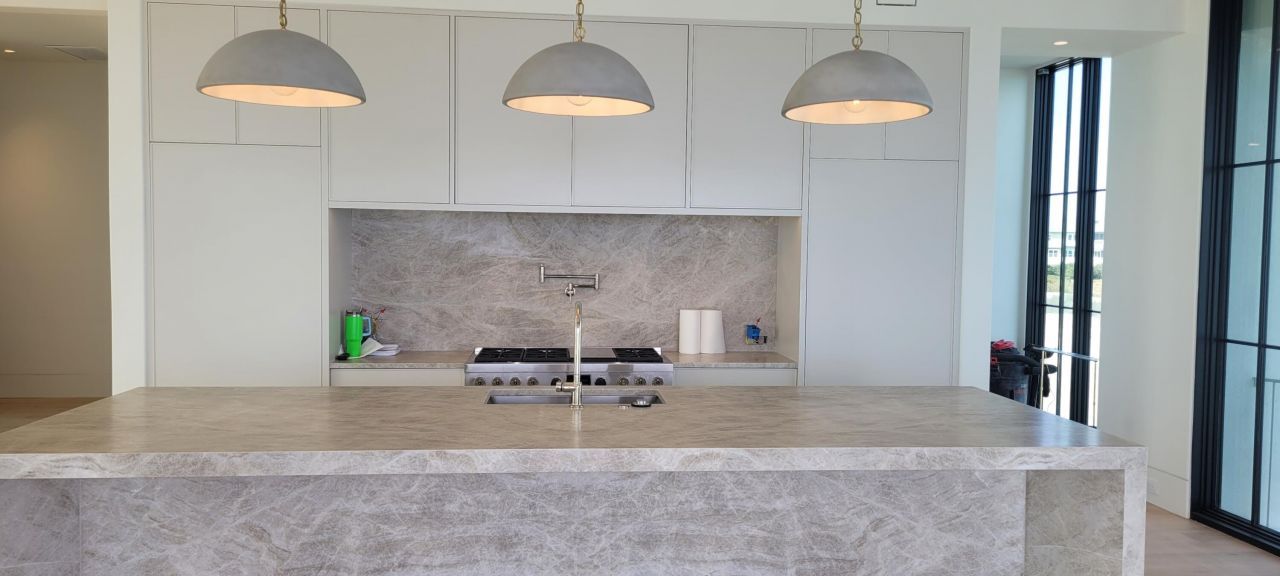 3209 Marshall Boulevard Photo 9