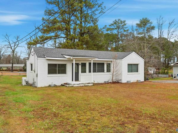 1448 Main Street, Fyffe, AL 35971