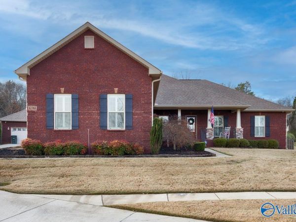 12702 Oak South Sw, Huntsville, AL 35803