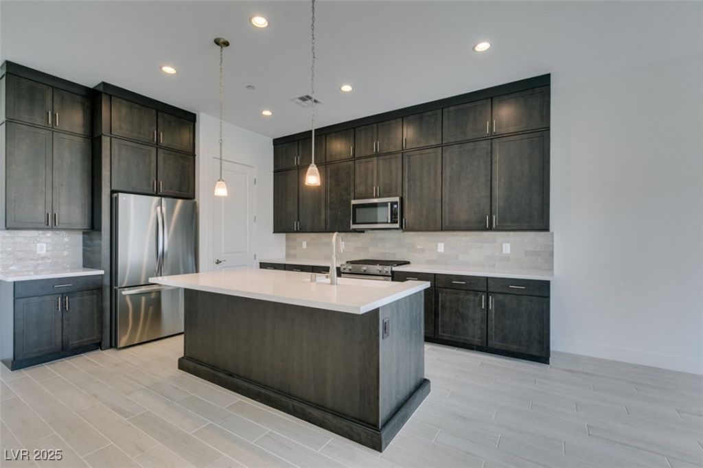 9993 Skye Gazer Avenue, Las Vegas, NV 89166 Main Photo