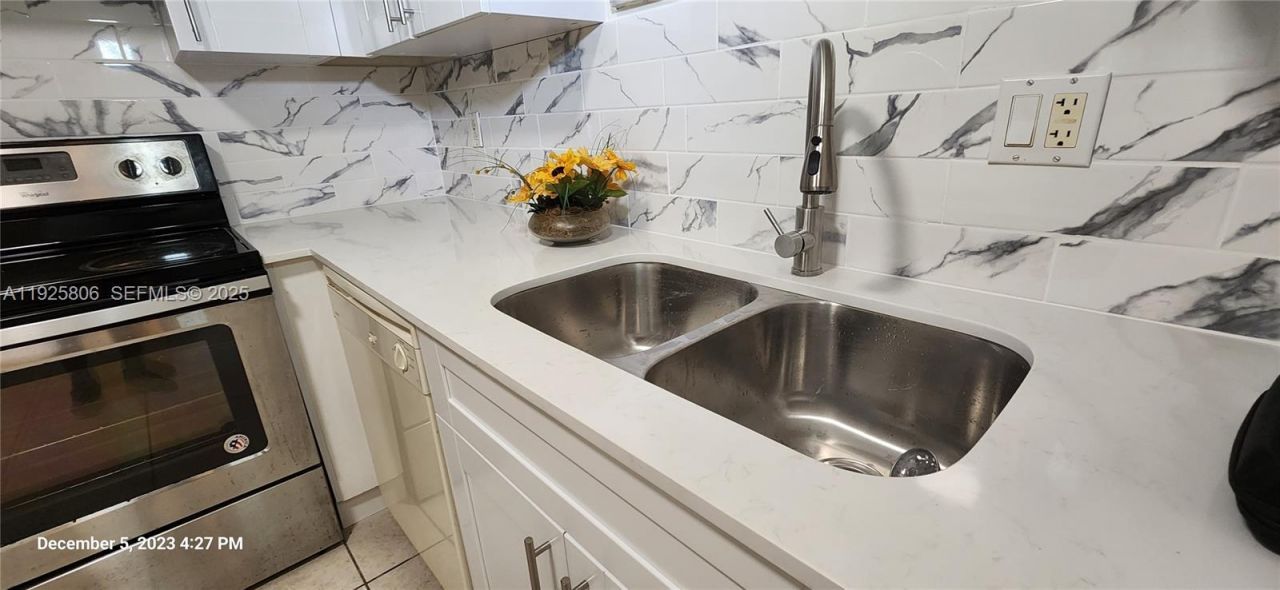 4235 N University Dr, Unit 109, Sunrise, FL 33351 Photo