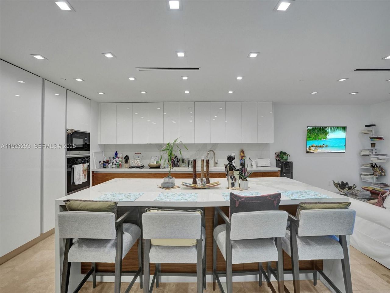 3201 NE 183rd St, Unit 704, Aventura, FL 33160 Photo