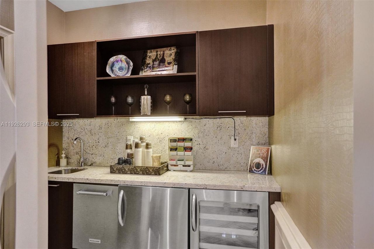 3201 NE 183rd St, Unit 704, Aventura, FL 33160 Photo