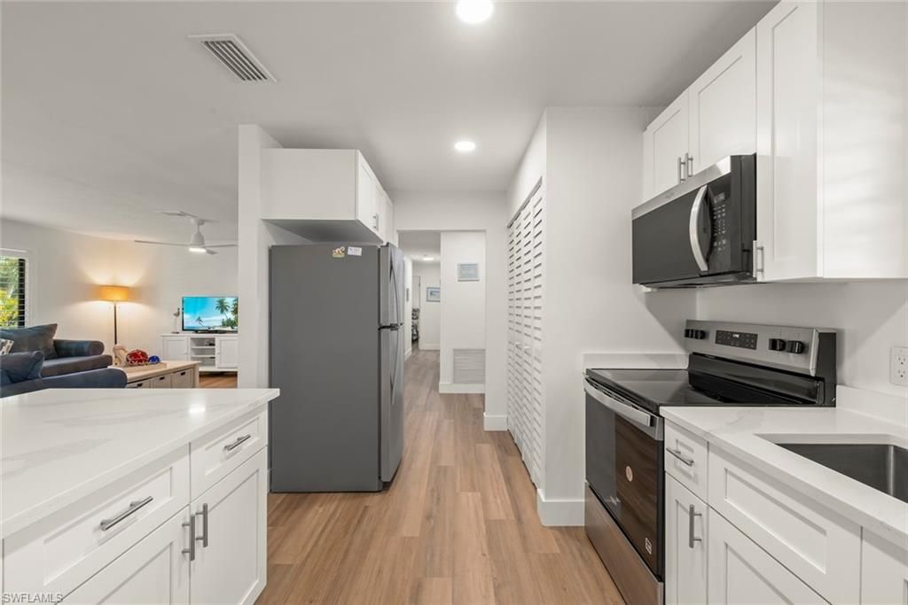 5117 Sea Bell Rd , Unit D204, Sanibel, FL 33957 Photo