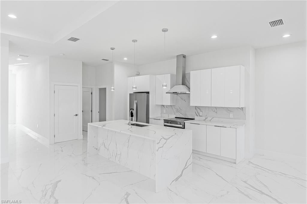 5037 Pinetree Cir, Labelle, FL 33935 Photo