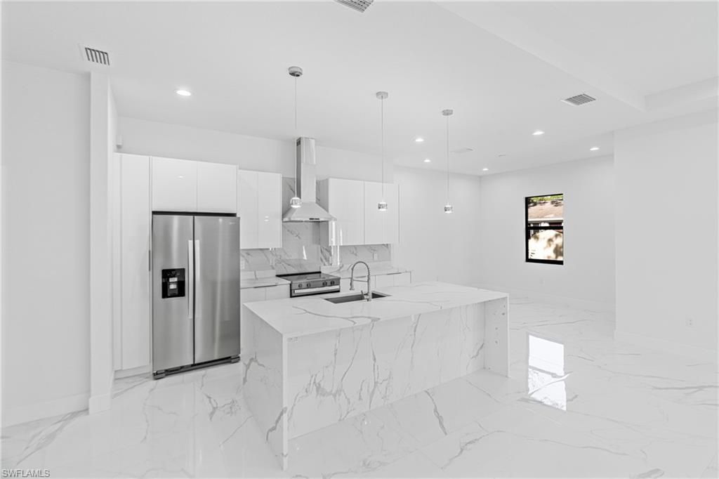 5037 Pinetree Cir, Labelle, FL 33935 Photo