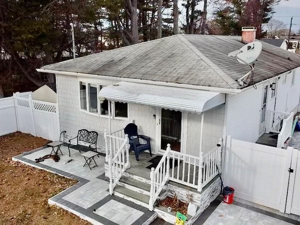 45 Amsterdam Avenue, West Babylon, NY 11704